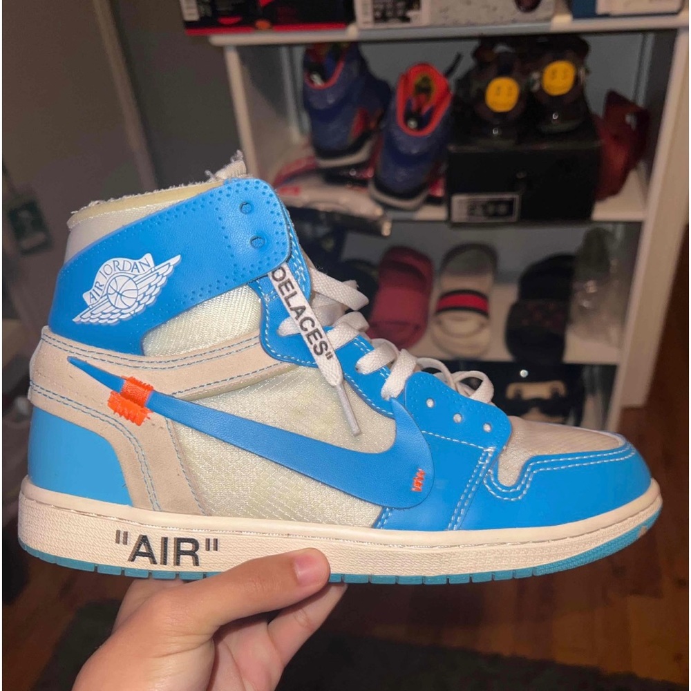 Used, good condition, 100% authentic